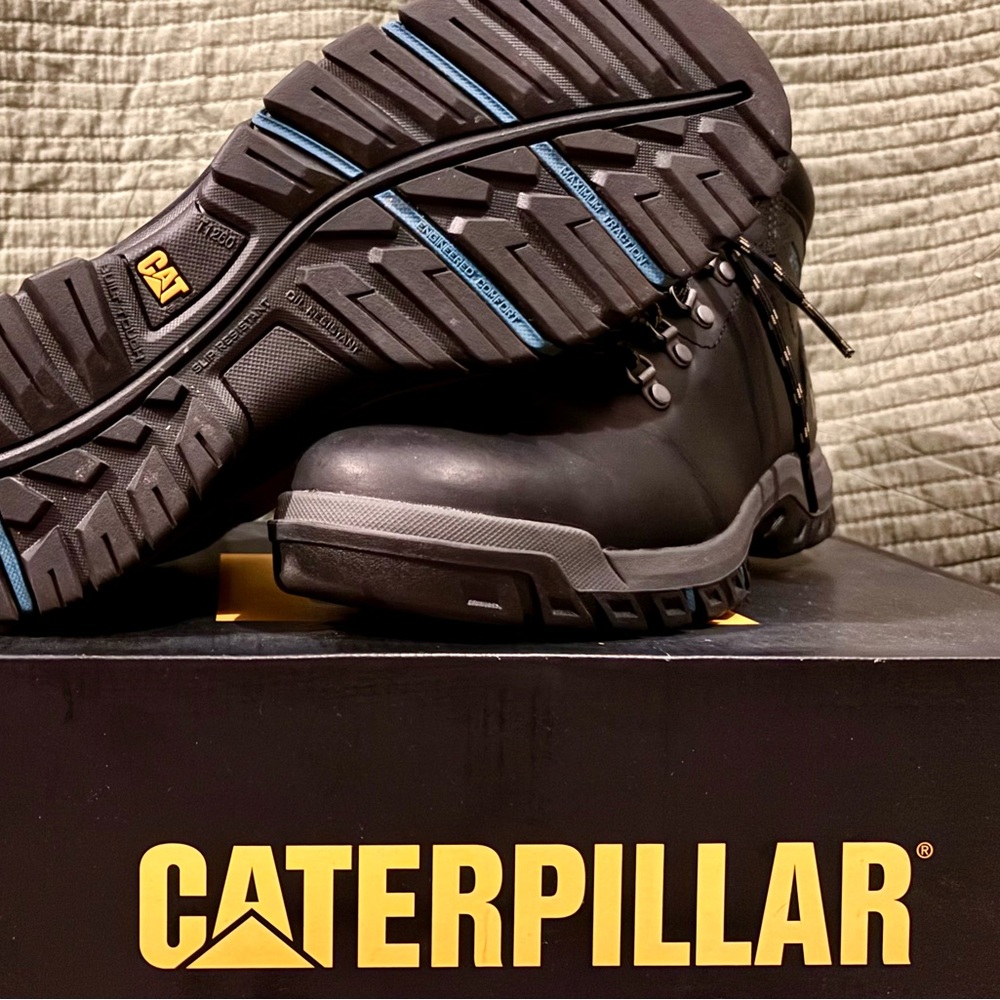 Caterpillar Black Leather Boots - Picture 2 of 5